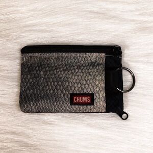 Chums Gray and Black Zippered Pouch
